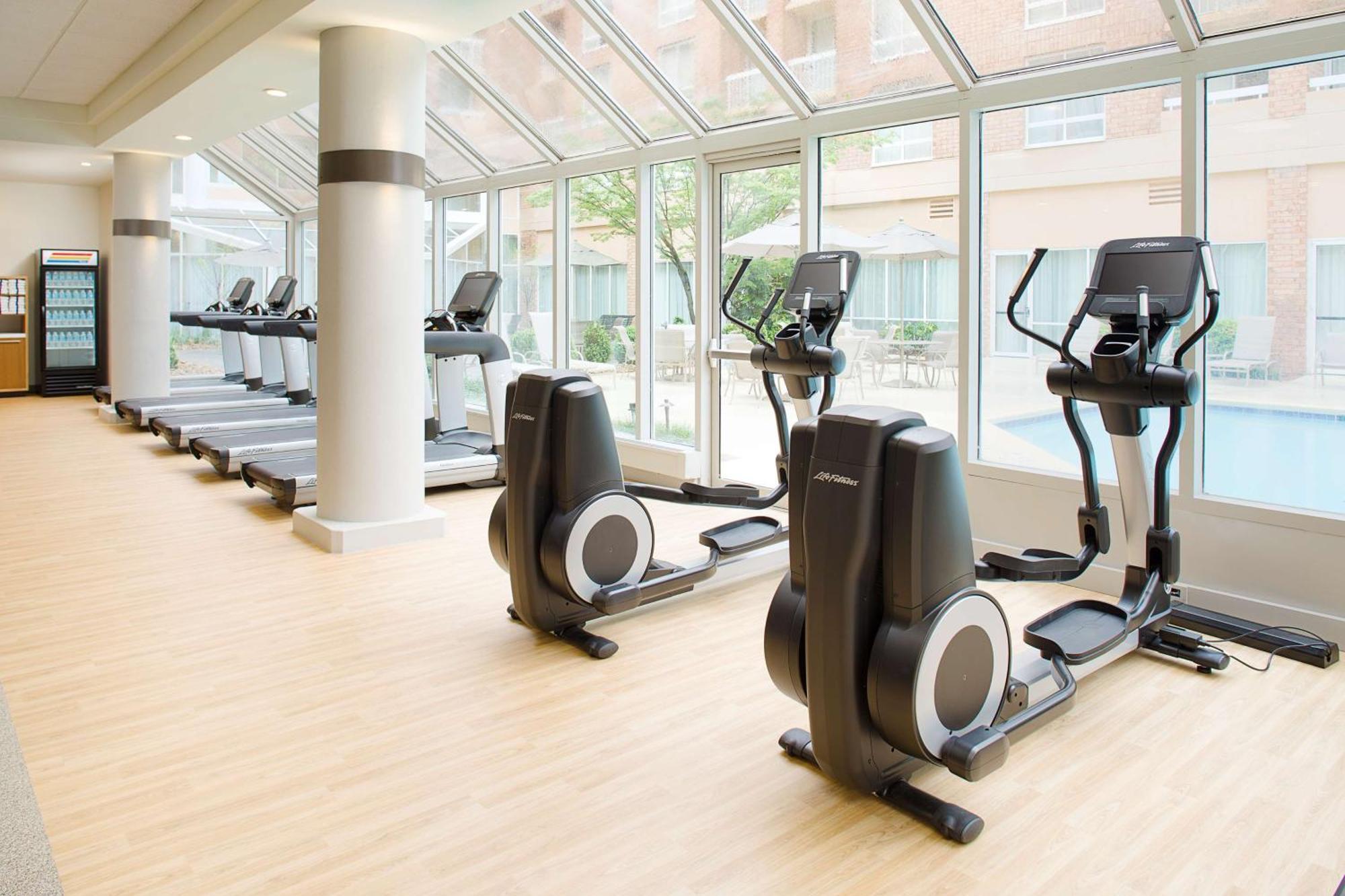 Hilton Atlanta Perimeter Suites Sandy Springs Bagian luar foto