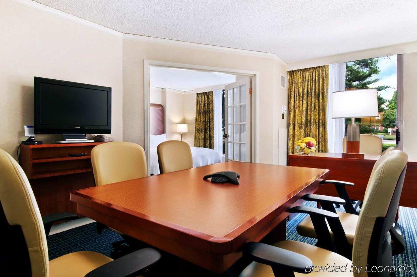 Hilton Atlanta Perimeter Suites Sandy Springs Ruang foto